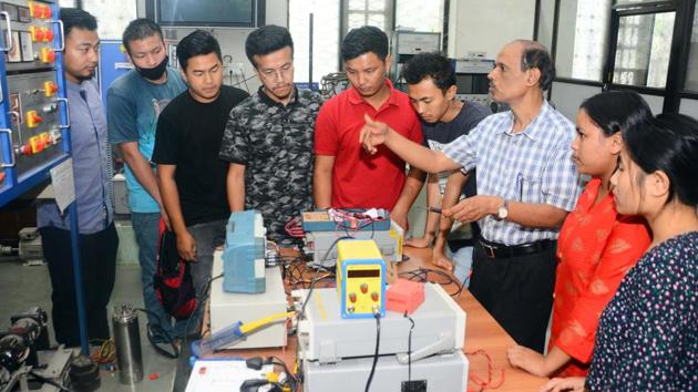 Students of Manipal University,at electronis lab during their internship at COEP in Pune(Shankar Narayan/HT PHOTO) Students of Manipal University,at electronis lab during their internship at COEP in Pune(Shankar Narayan/HT PHOTO)