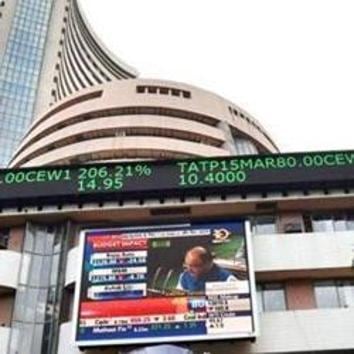 Domestic equity benchmark BSE Sensex rose over 100 points in early trade Thursday tracking positive cues from global markets ahead of the G-20 summit.(HT File)