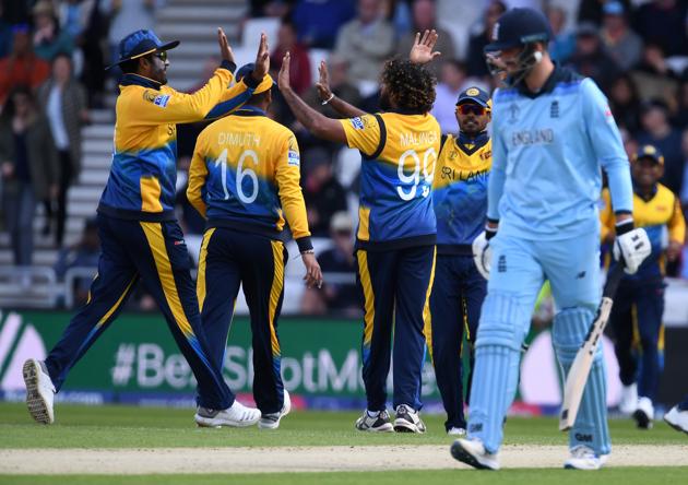 Sri Lanka celebrate after taking a wicket. (AFP)