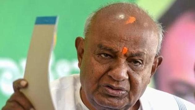 JDS leader HD Deve Gowda reminded the Congress that it was the Rahul Gandhi-led party which had taken the initiative to form the government, not his party.(PTI FILE)