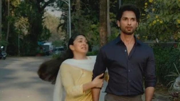 Shahid Kapoor and Kiara Advani play lead roles in Kabir Singh, a film receiving flak from critics but performing well at the box office - it has collected <span class='webrupee'>?</span>42.92 crore in two days.