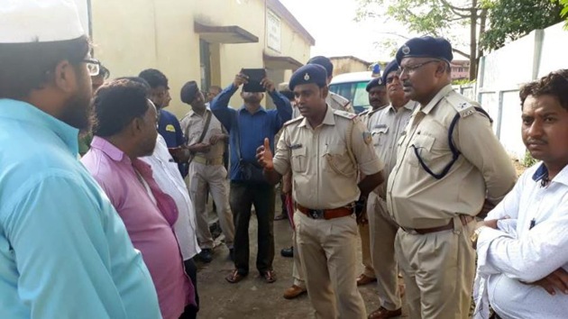 A day after a man was allegedly lynched on suspicion of theft near Jamshedpur, Jharkhand minister CP Singh on Monday said that it was wrong to politicise such incidents and the state government will conduct an investigation into the matter. (Manoj Kumar/ Hindustan Times) A day after a man was allegedly lynched on suspicion of theft near Jamshedpur, Jharkhand minister CP Singh on Monday said that it was wrong to politicise such incidents and the state government will conduct an investigation into the matter. (Manoj Kumar/ Hindustan Times)