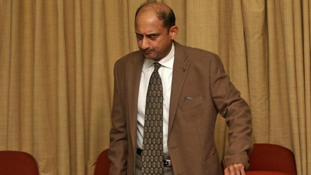 The Reserve Bank of India (RBI) on Monday said deputy governor Viral V. Acharya has informed that due to unavoidable personal circumstances, he is unable to continue his term as a deputy governor of the RBI beyond 23 July 2019. On Monday morning, Business Standard reported that Viral Acharya resigned six months before his term ends citing him. (Francis Mascarenhas / REUTERS)
