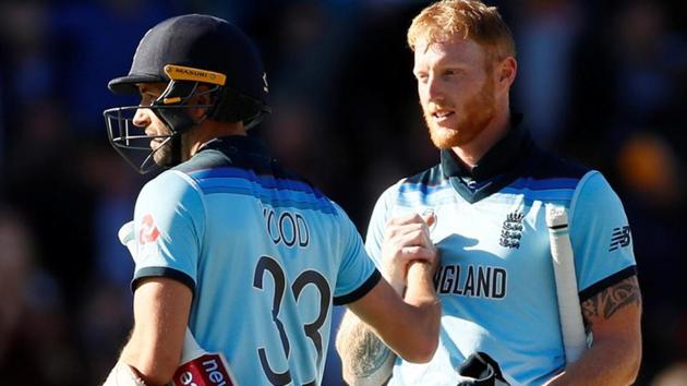 England's Ben Stokes and Mark Wood look dejected as they shake hands.(Action Images via Reuters)
