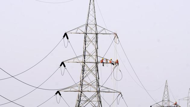 More than 60,000 households in Barmer district are unlikely to get electrified after connections under the two central schemes.(Sunil Ghosh /HT File Photo/Representative Image)