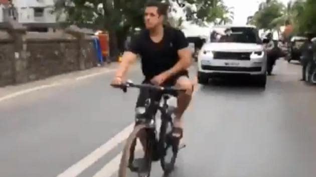 Salman Khan goes cycling in Mumbai.