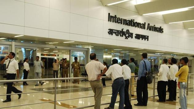Central Industrial Security Force (CISF) caught two women from Nigeria and Saudi Arabia at the Indira Gandhi International IGI Airport for allegedly trying to travel out of the country with foreign currency(HTMint)
