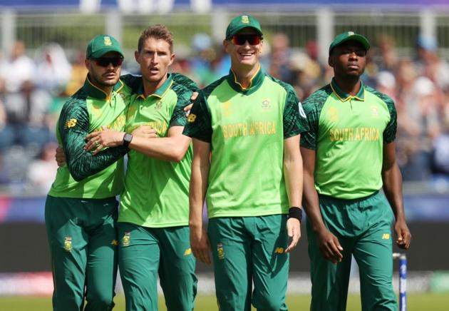 South Africa's Dwaine Pretorius celebrates taking the wicket of Sri Lanka's Avishka Fernando. (Action Images via Reuters) 