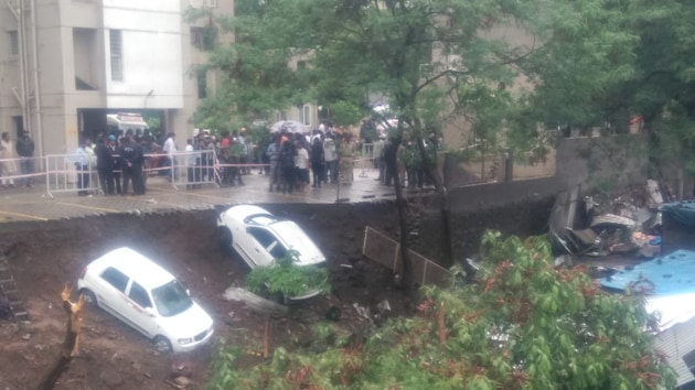 The 12 migrant labourers were among the 15 killed in the Pune wall collapse incident. (HT Photo) The 12 migrant labourers were among the 15 killed in the Pune wall collapse incident. (HT Photo)