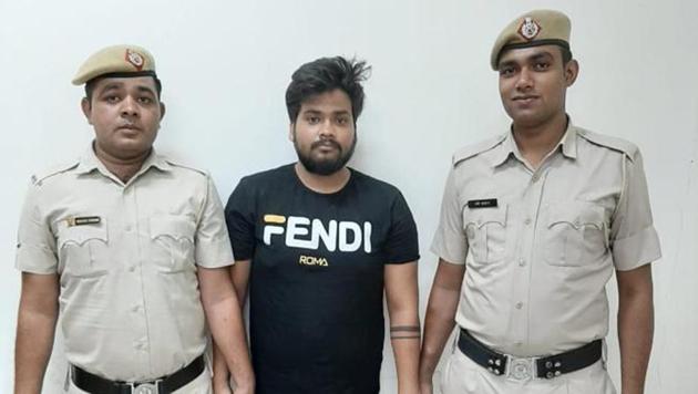 The police on Friday arrested a man for allegedly duping his acquaintance of ₹1.70 lakh.(Sourced)