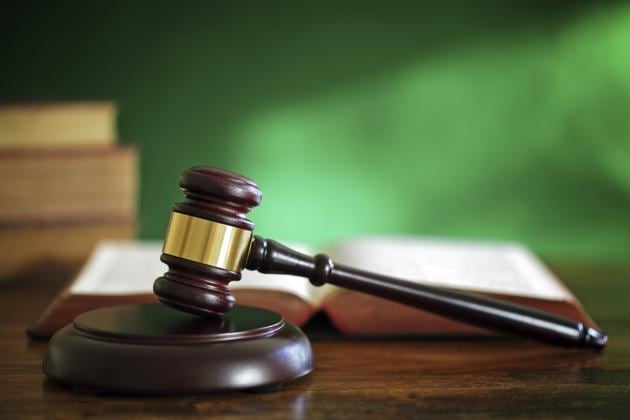 The District Consumer Disputes Redressal Forum has directed Big Bazaar, Industrial Area, Chandigarh, to pay ₹10,000 to the consumer legal aid for both cases, and ₹1, 218 to each consumer. (Getty Images/iStockphoto) The District Consumer Disputes Redressal Forum has directed Big Bazaar, Industrial Area, Chandigarh, to pay ₹10,000 to the consumer legal aid for both cases, and ₹1, 218 to each consumer. (Getty Images/iStockphoto)