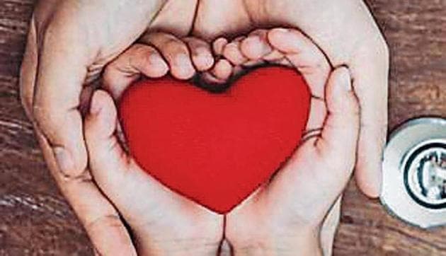 Educated people have reduced heart diseases because they have higher incomes, allowing them to afford better food and health care, finds a study(iStock)