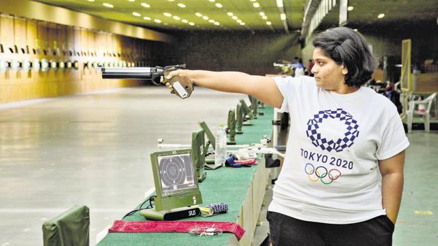 Pistol shooter Rahi Sarnobat at the Balewadi stadium shooting range. When in Pune, this is Sarnobat’s practice range, though it is only a 10m range.(Milind Saurkar/HT Photo)