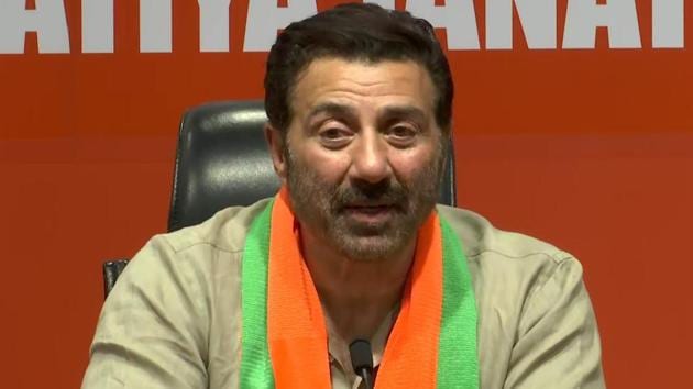 Sunny Deol said the appointment was made to ensure that no work is disrupted or delayed.(ANI file photo) Sunny Deol said the appointment was made to ensure that no work is disrupted or delayed.(ANI file photo)