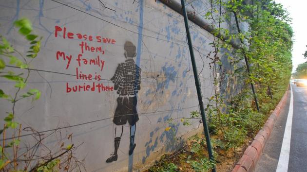 Similar messages can also be seen on the elevated section of the metro at Mandi House. The wall on the sides of the elevated tracks in the heart of the city had become the favourite spot for such messages. A year ago, agencies came up with the idea of planting climbers to mask them. Once these plants attain thick foliage the existing graffiti should be covered and writing new messages won’t be possible. (Amal KS / HT Photo) Similar messages can also be seen on the elevated section of the metro at Mandi House. The wall on the sides of the elevated tracks in the heart of the city had become the favourite spot for such messages. A year ago, agencies came up with the idea of planting climbers to mask them. Once these plants attain thick foliage the existing graffiti should be covered and writing new messages won’t be possible. (Amal KS / HT Photo)
