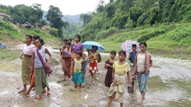 More than 200 Rakhine Buddhist refugees living near a border village in Mizoram since 2017 have been sent back to Myanmar despite non-cooperation from the authorities in the neighbouring country(Lawngtlai district administration)
