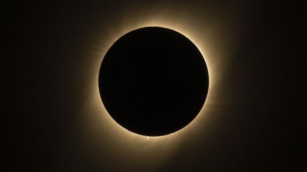 Photos: Total solar eclipse stuns skywatchers over South America ...