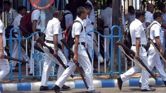 A traffic constable was dragged for nearly 100 metres on the road near Beckbagan area of the city by a rogue biker, who was trying to flee the scene after hitting a pedestrian(ANI (Representative Image)) A traffic constable was dragged for nearly 100 metres on the road near Beckbagan area of the city by a rogue biker, who was trying to flee the scene after hitting a pedestrian(ANI (Representative Image))