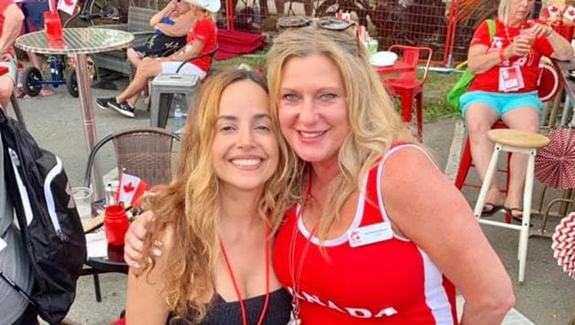Jasmine Bharucha (left) at the concert. Jasmine Bharucha (left) at the concert.