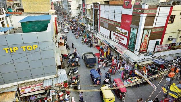An aerial view of the Lal Quarter Market, at Krishna Nagar area, in New Delhi, India.(Biplov Bhuyan / Hindustan Times)