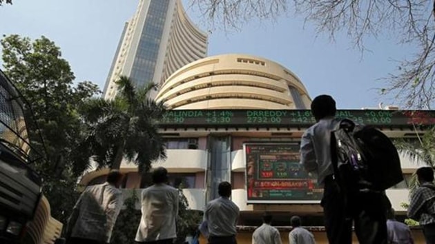 On the other hand, Yes Bank, HCL Tech, Vedanta, Sun Pharma, Tata Steel, L&T, HDFC Bank and NTPC fell up to 3.56 per cent. (HT Photo) On the other hand, Yes Bank, HCL Tech, Vedanta, Sun Pharma, Tata Steel, L&T, HDFC Bank and NTPC fell up to 3.56 per cent. (HT Photo)