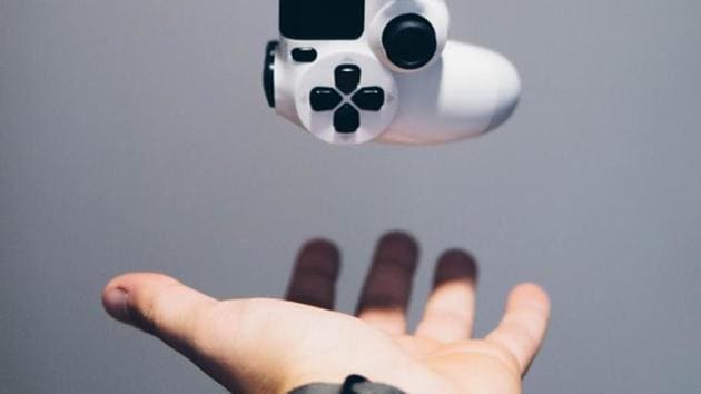 In the study, published in the Nature journal Scientific Reports, the researchers showed that three people can play a Tetris-like game using a brain-to-brain interface.(Unsplash) In the study, published in the Nature journal Scientific Reports, the researchers showed that three people can play a Tetris-like game using a brain-to-brain interface.(Unsplash)