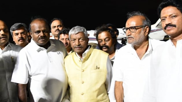 On the day after the resignations, it emerged that there were two factions among the rebel MLAs. One faction was of the nine MLAs in Mumbai and the other was of Reddy, ST Somashekhar and BA Basavaraj. (ANI photo)