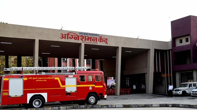 Andheri School Violated Fire Safety Norms Has No Oc Mumbai Fire Brigade Hindustan Times The mumbai fire brigade department is headed by the chief fire officer, who is assisted by four deputy chief fire officers and 6 divisional officers. andheri school violated fire safety