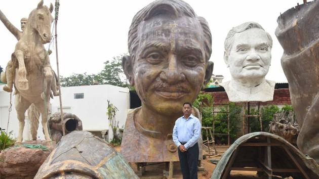 The 45 metric tonne-statue would be installed at Pt Deen Dayal Upadhyaya Memorial Centre (DDUMC) and will be visible directly from the ghats and other locations of Varanasi. (Prabhakar Sharma/ HT Photo)