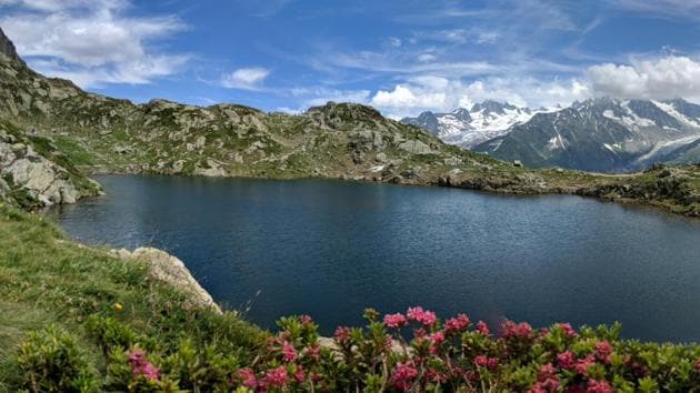 A panoramic view of Lac Blanc, France.(Photo Courtesy: Dr. Udatta Kher)
