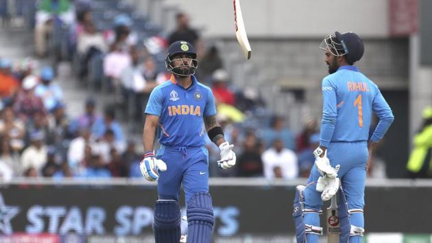 India Vs New Zealand World Cup 2019 Virat Kohli Lbw Out Or Not Out Fans Debate On Twitter Hindustan Times Nz beat ind by 18 runs. india vs new zealand world cup 2019