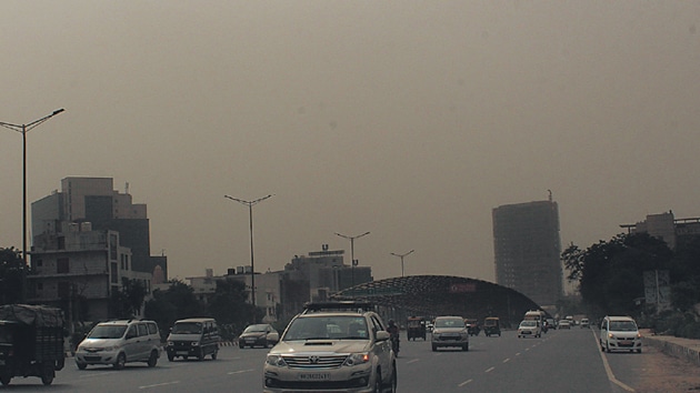 According to the IMD, rainfall activity has become weaker over parts of NCR, Haryana and Rajasthan as the monsoon trough has continued to move north.(Yogendra Kumar/ HT Photo)