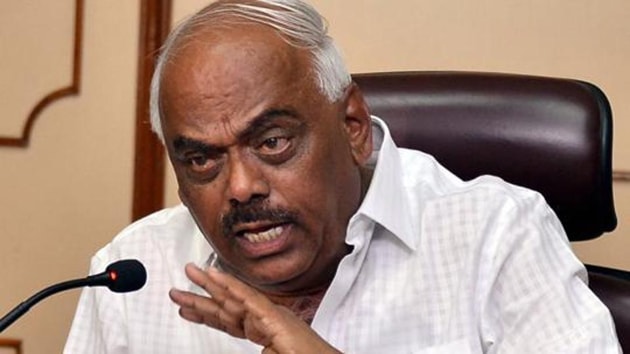 Karnataka assembly speaker KR Ramesh Kumar is likely to play a key role in deciding how a political crisis caused by the resignation of 16 ruling coalition legislators will pan out(PTI Photo)