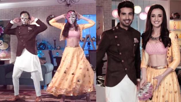 Mohit Sehgal and Sanaya Irani are seen dancing together in a Nach Baliye promotional episode.