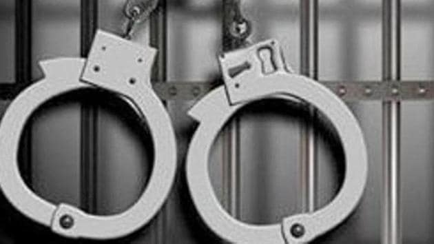 Jaipur Police on Friday detained a teenager from Hisar in Haryana for allegedly making lewd internet generated calls to around 40 women professors of Rajasthan University.(HT File)