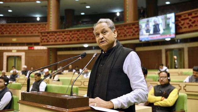 Gehlot had told media that he deserved to be CM as after the assembly elections; people had wanted only him and no one else to be chief minister.(HT Photo)