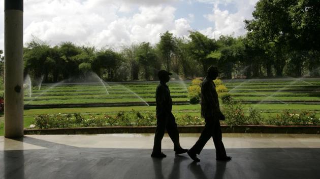 The Maharashtra Nature Park at Dharavi was one of the city’s early attempts at an urban jungle(HT Photo) The Maharashtra Nature Park at Dharavi was one of the city’s early attempts at an urban jungle(HT Photo)