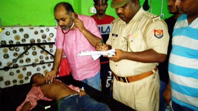 Fifty-one students of a primary school in Uttar Pradesh’s Balrampur district were hospitalized due to electric shock attributed to a high-tension wire that was in contact with some trees at the school campus. (HT Photo) Fifty-one students of a primary school in Uttar Pradesh’s Balrampur district were hospitalized due to electric shock attributed to a high-tension wire that was in contact with some trees at the school campus. (HT Photo)