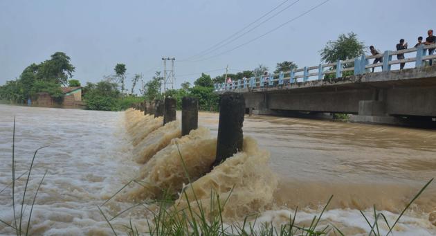 Flood Fury following heavy monsoon rains at Katra block in Muzaffarpur on Monday. Around 6.93 million people have been affected as thousands of villages have been marooned.(ANI Photo)