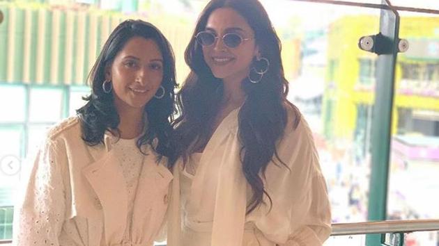 Sisters Deepika Padukone and Anisha pose together.