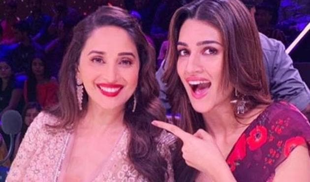 Kriti Sanon Has A Fangirl Moment As She Grooves To Ankhiya Milaun With