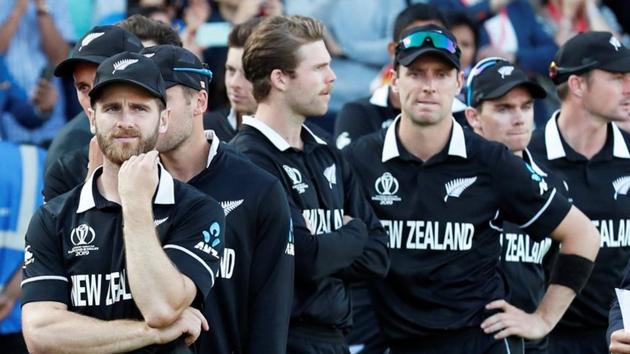 New Zealand's Kane Williamson and teammates look dejected.(Reuters)