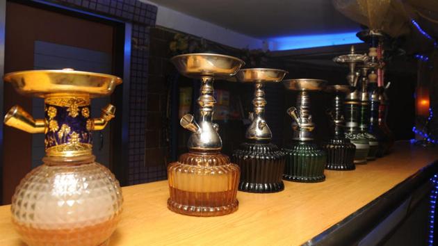The Bombay high court (HC) on Monday paved the way for herbal hookah bars in the city.(Representative Image/HT File Photo) The Bombay high court (HC) on Monday paved the way for herbal hookah bars in the city.(Representative Image/HT File Photo)