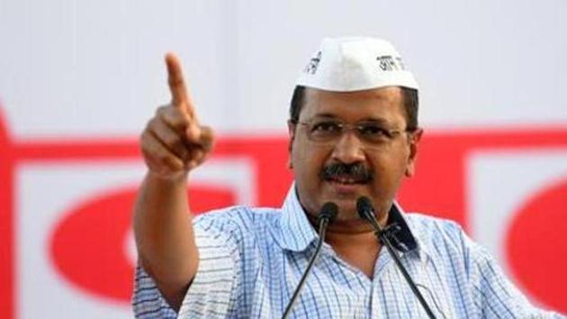 Delhi government has nominated members from the ruling Aam Aadmi Party (AAP) as directors of the Delhi Metro Rail Corporation (DMRC), instead of bureaucrats(Amal KS/HT PHOTO)
