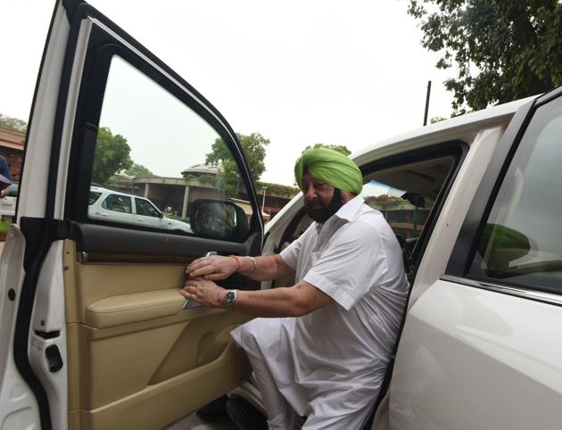 Chief Minister of Punjab Amarinder Singh (Sonu Mehta/HT PHOTO) Chief Minister of Punjab Amarinder Singh (Sonu Mehta/HT PHOTO)