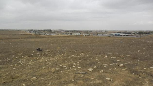 The Israel Antiquities Authority estimates that the mosque, uncovered ahead of new construction in the Bedouin town of Rahat in the Negev desert, dates back to the 7th to 8th centuries.(The Archaelogical Survey of Israel) The Israel Antiquities Authority estimates that the mosque, uncovered ahead of new construction in the Bedouin town of Rahat in the Negev desert, dates back to the 7th to 8th centuries.(The Archaelogical Survey of Israel)