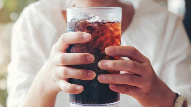 Growing consumption of sugary drinks, especially in low and middle income countries is a common risk factor for developing oral diseases, including oral cancer that is a leading cause of cancer deaths among men in India and Sri Lanka, a new Lancet study has said.(Getty Images/iStockphoto)