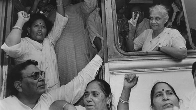 Born Sheila Kapoor in Kapurthala, Punjab, Dikshit was brought to the national capital early in her life, and it was from here that she completed her schooling, from the Convent of Jesus and Mary, and graduation, from Miranda House in Delhi University. (Prakash Singh / HT Archive) Born Sheila Kapoor in Kapurthala, Punjab, Dikshit was brought to the national capital early in her life, and it was from here that she completed her schooling, from the Convent of Jesus and Mary, and graduation, from Miranda House in Delhi University. (Prakash Singh / HT Archive)