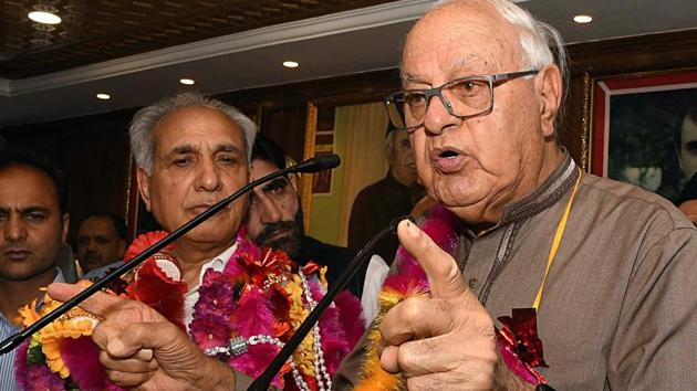 Jammu and Kashmir National Conference party President and Member of Parliament Dr Farooq Abdullah addressing party workers after former lawmaker and leader of People Democratic Party (PDP) Mohammad Khalil Bandh joined NCr in Srinagar on Sunday, July 21, 2019. (ANI) Jammu and Kashmir National Conference party President and Member of Parliament Dr Farooq Abdullah addressing party workers after former lawmaker and leader of People Democratic Party (PDP) Mohammad Khalil Bandh joined NCr in Srinagar on Sunday, July 21, 2019. (ANI)