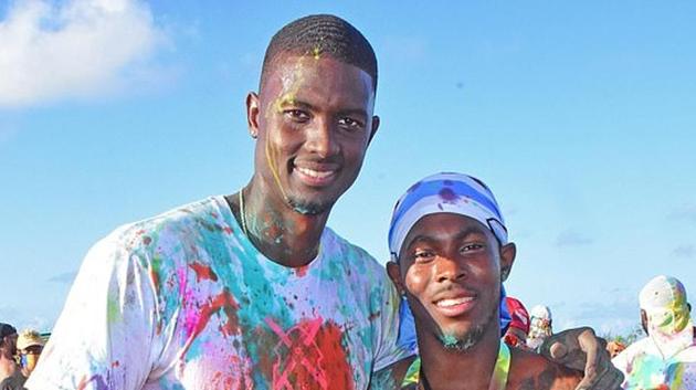 Jason Holder and Jofra Archer (R) during a festival in Barbados(MEGA)